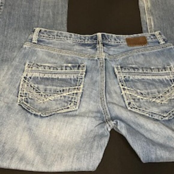 Men's Tyler Denim Jeans from BKE Denim, Size 32L - Picture 4 of 10